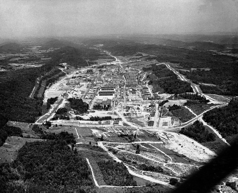 Illustration for article titled Extraordinary Photos of Everyday Life in Oak Ridge, the Secret City